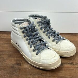 P448 high top skate shoes size 38 or 7 women’s side zip white